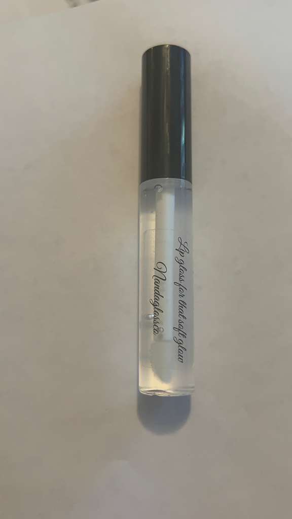 Clear glow lipgloss